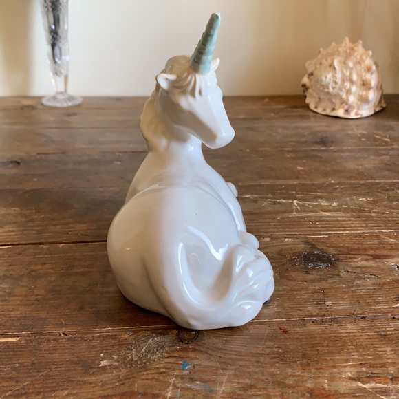 Unicorn Ring Holder - Picture 4 of 7